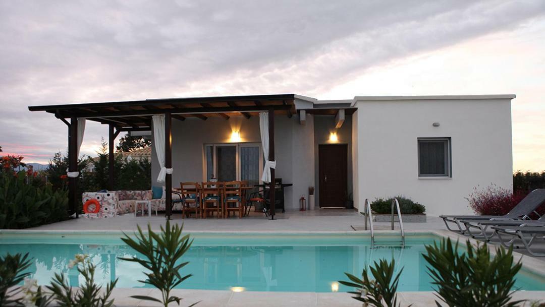 Iris 2 Villa Paralia Katerinis Bagian luar foto
